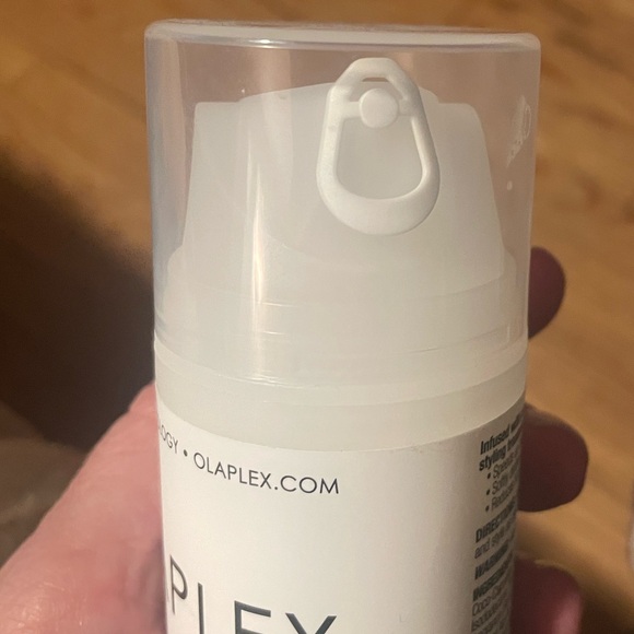 OLAPLEX No. 6 Bond Smoother. 100 ml
Brand new. - Picture 4 of 4